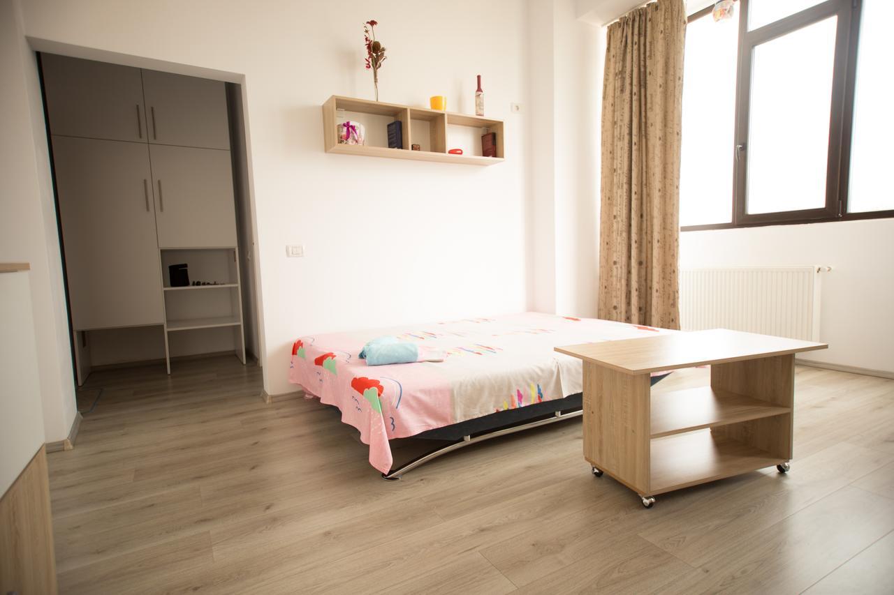 Romantic Tomis Mamaia Apartment Constanta Exterior photo